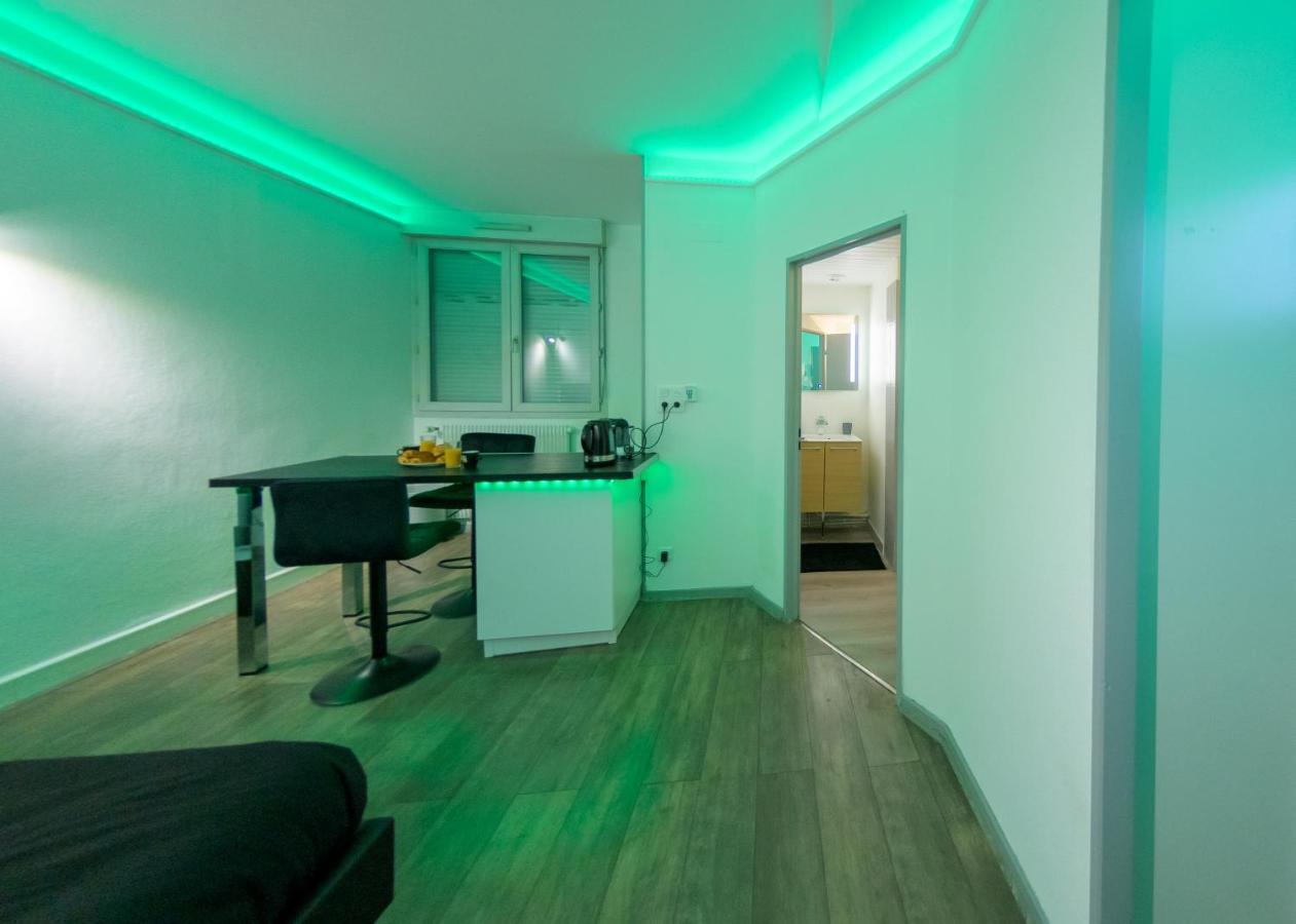 Appart'Hotel De La Gare - Cocooning Montbéliard Exteriör bild